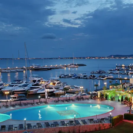 Captain's At Marina Dinevi, Arena 1, Parking * Sveti Vlas