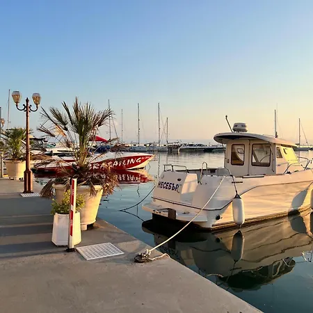Captain's At Marina Dinevi, Arena 1, Parking Daire Sveti Vlas